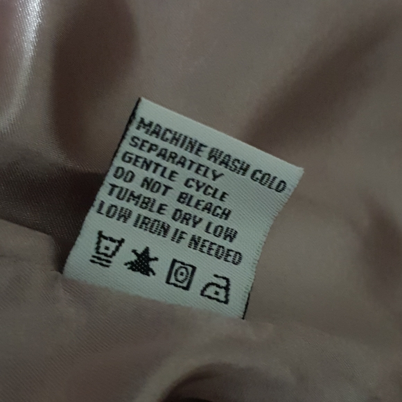 NWT Neutral Beige Pant Suit - Picture 9 of 9